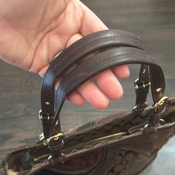 Coach Signature Mosaic Patchwork Gallery Tote - Picture 5 of 16